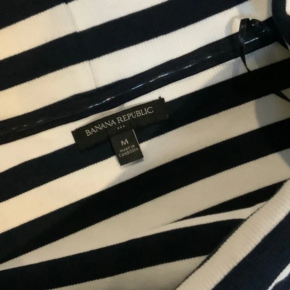 Banana Republic Blue White M Off-Shoulder Ribbed Top Coastal Cottagecore - Picture 3 of 7